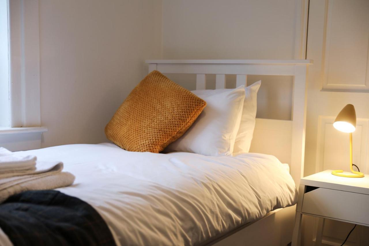 Baron View Apartment Πέισλι Εξωτερικό φωτογραφία